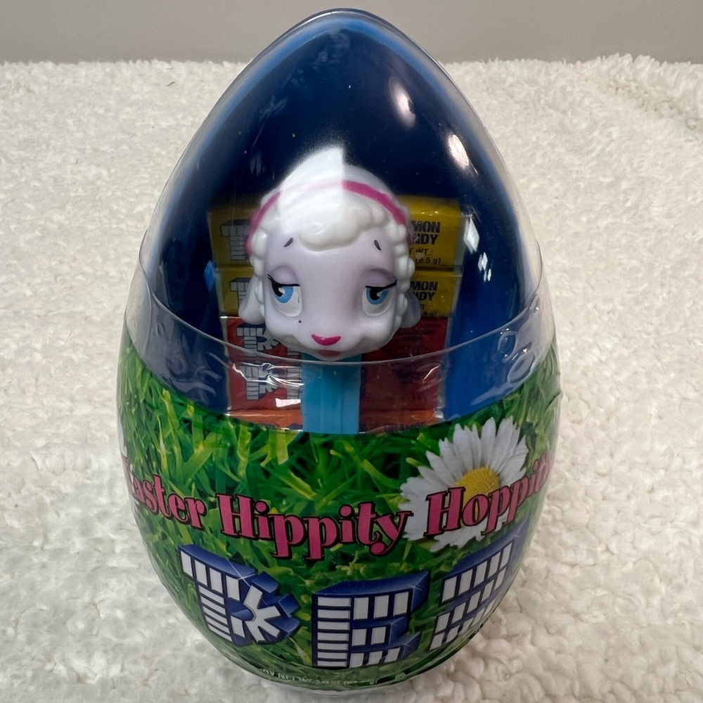 Pez 2005 Rare Easter Lamb in Blue & Clear Sealed Egg Container